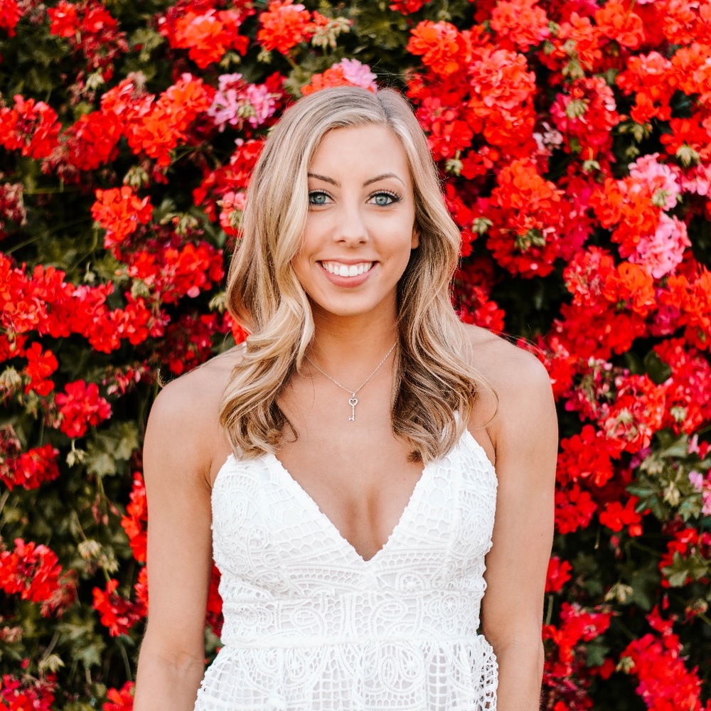 Meet your Posher, Angelie